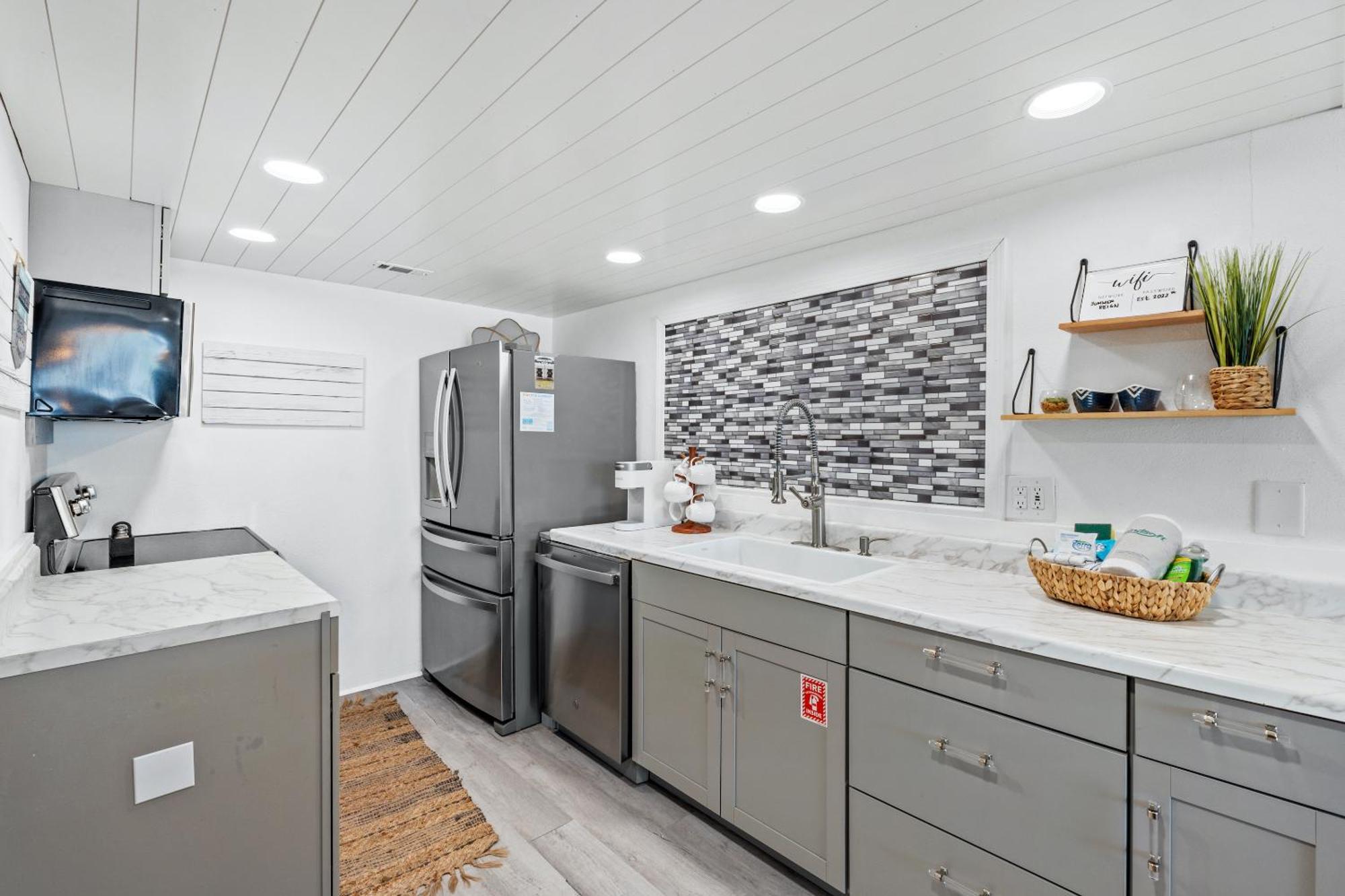 Pet Friendly House - Summer Reign By Panhandle Getaways * Panama City Beach